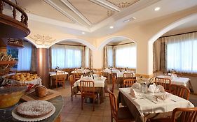 Hotel Splendid  3*